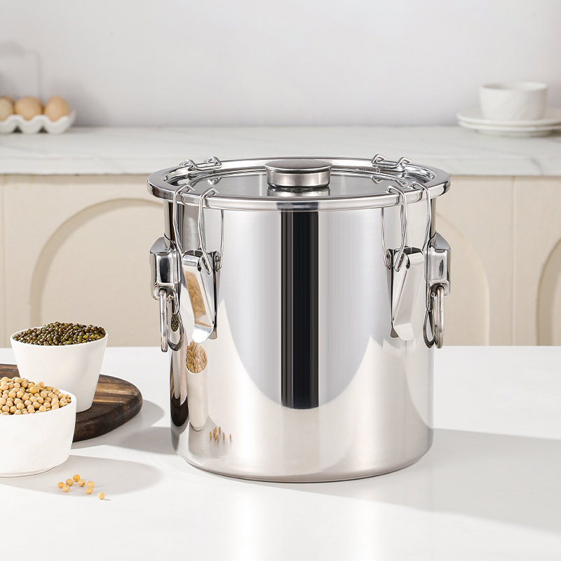 Airtight Soup Bucket Milk Can Large Capacity Food Storage Bucket for Bean Flour Stainless Steel Storage Pot with Lid Lock Clips